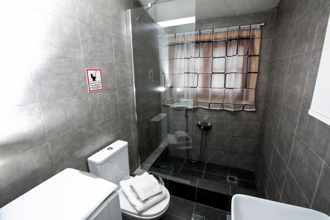 Villa Kouf Nea Iraklitsa Bagian luar foto
